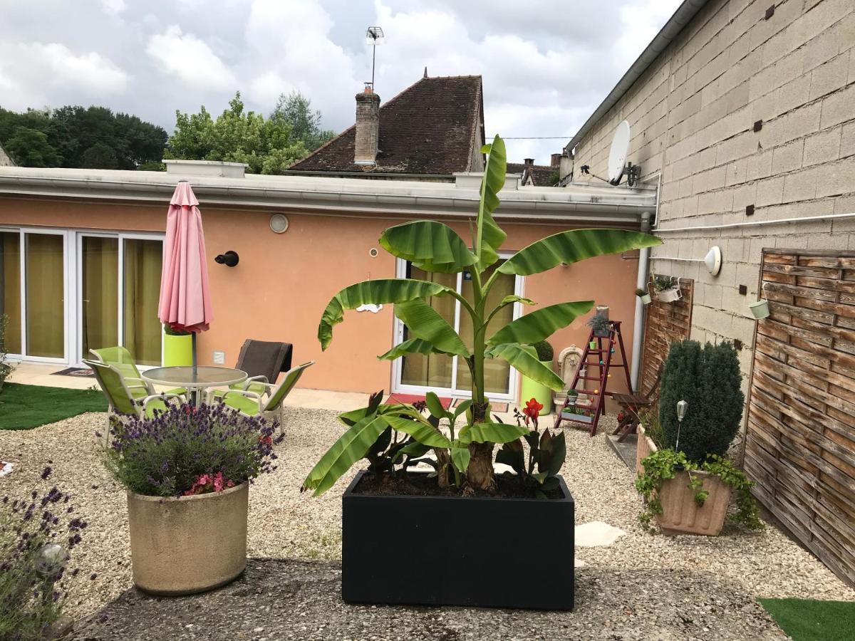 Loft L Atelier De Jacques Pres De Chablis Villa Villy  Exterior foto