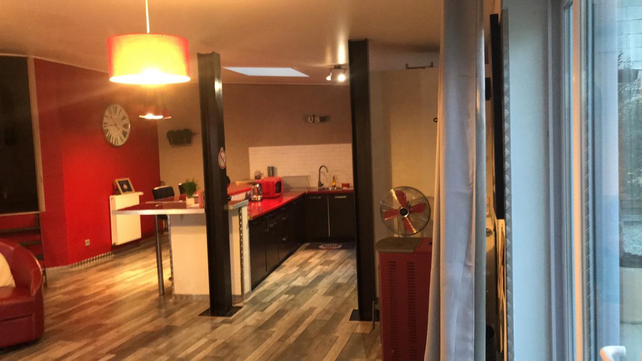 Loft L Atelier De Jacques Pres De Chablis Villa Villy  Exterior foto