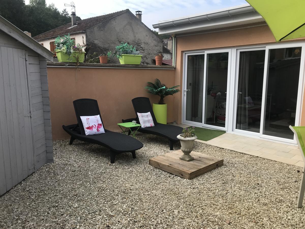 Loft L Atelier De Jacques Pres De Chablis Villa Villy  Exterior foto